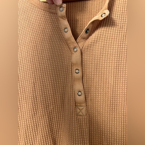 Aerie Offline Themal Long Sleeve Top - Picture 10 of 10